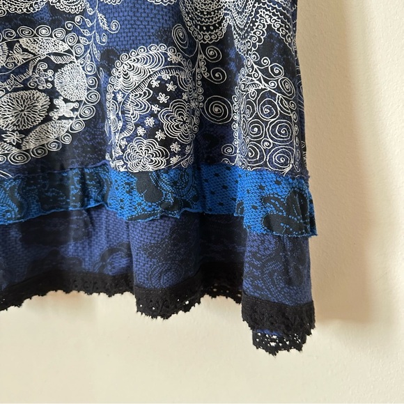 Desigual A- Line Black and Blue Paisley Print Skirt Size L - Picture 6 of 8